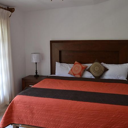 La Joya Del Lago Apartments 차팔라 외부 사진